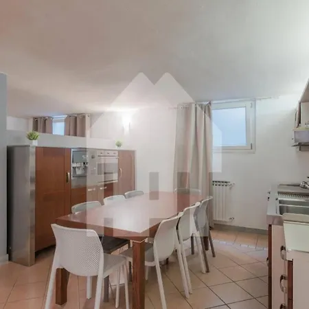 Apt24 - Fellini * Moniga del Garda