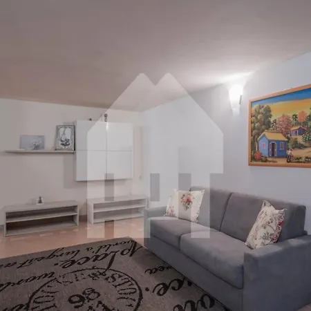 Apt24 - Fellini Villa Moniga del Garda
