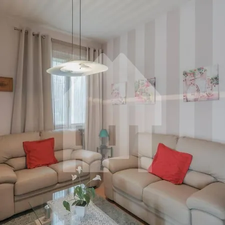 Apt24 - Fellini * Moniga del Garda